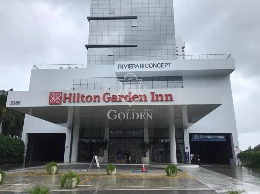 HOTEL HILTON GARDEN INN — 3